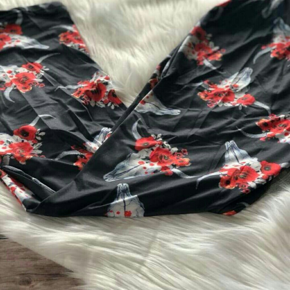 FINAL MARKDOWN Steer skull lounge pants